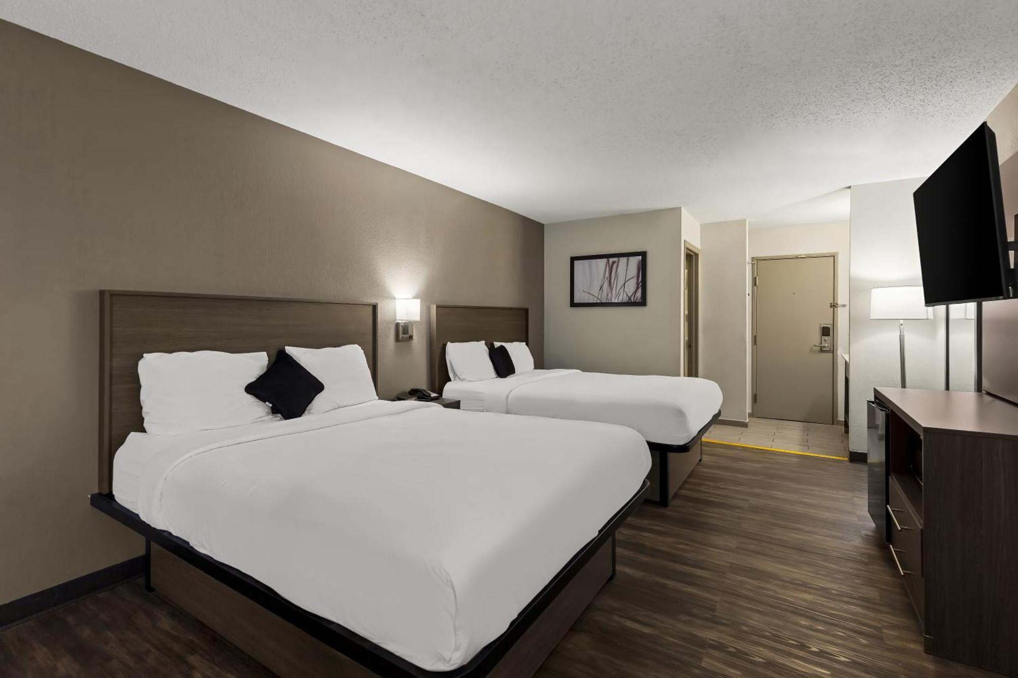Red Lion Inn & Suites Caseyville Экстерьер фото