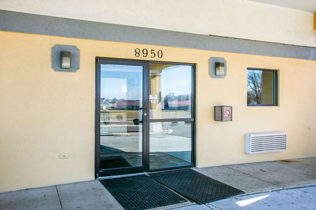 Red Lion Inn & Suites Caseyville Экстерьер фото